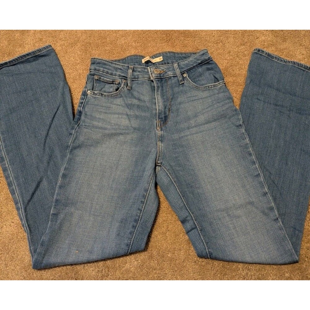 Levi's 725 Women's High Rise Bootcut Blue Jeans -Size 26x29